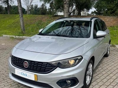 Usado Fiat Tipo Easy 95 HP (69 kW) 2017 Cinza Carrinha