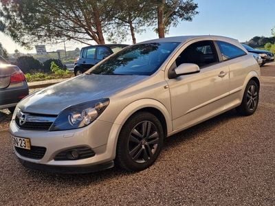 Opel Astra GTC