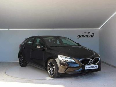 Preto Usado 2019 Volvo V40 Citadino | € 18.750 (Preço elevado)