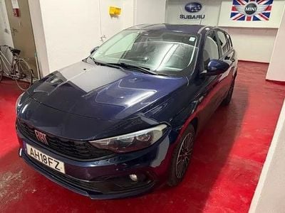 Usado Fiat Tipo Wagon 101 HP (74 kW) 2021 Azul Carrinha