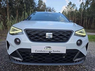 Branco pérola Usado 2023 Seat Arona FR SUV | € 17.750 (Preço justo)