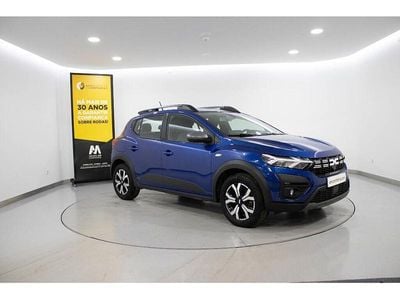 Azul Usado 2023 Dacia Sandero Expression Citadino | € 16.980 (Preço justo)