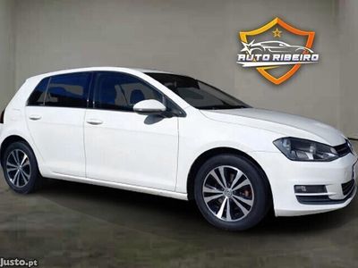 Branco Usado 2015 VW Golf VII Trendline | € 14.870 (Preço justo)