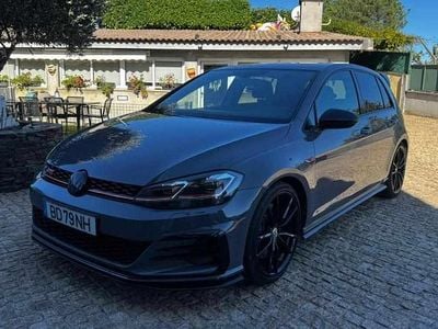 Usado VW Golf VII GTI 380 HP (279 kW) 2019 Cinzento
