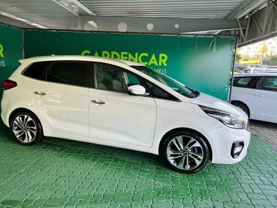 Usado Kia Carens EX 141 HP (103 kW) 2018 Branco Monovolume