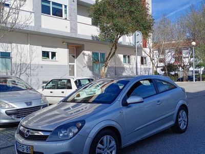 usado Opel Astra GTC 1.3 CDTI 2008