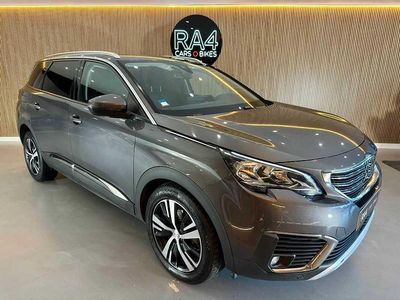 Usado Peugeot 5008 Active 130 HP (95 kW) 2020 Cinza SUV