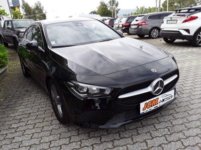 Mercedes CLA180