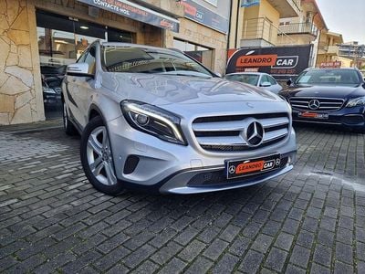 Usado Mercedes GLA200 Urban 136 HP (100 kW) 2015 Cinza SUV