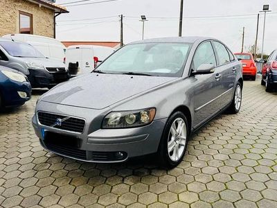 Usado Volvo S40 136 HP (100 kW) 2007 Cinza Sedan
