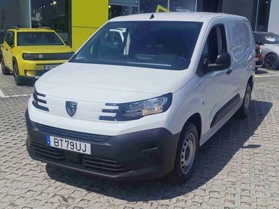 Branco Novo 2025 Peugeot Partner Monovolume | € 24.250 (Preço elevado)