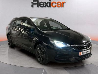 Usado Opel Astra Design & Tech 130 HP (95 kW) 2021 Preto Sedan