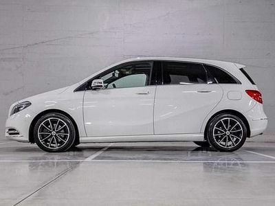 Branco Usado 2013 Mercedes B180 Monovolume | € 15.750 (Super Preço)