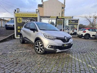 Usado Renault Captur 90 HP (66 kW) 2019 Cinzento SUV