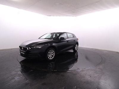 Cinza Usado 2022 Seat Leon Style | € 21.950 (Preço elevado)