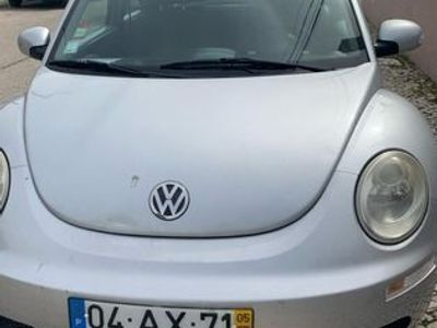 usado VW Beetle 1.4 de 2005 com 117.000 km carro de senhora em bom estado