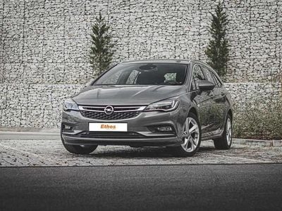 Usado Opel Astra Dynamic 110 HP (80 kW) 2018 Branco Carrinha
