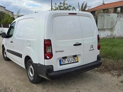 Usado Citroën Berlingo 99 HP (72 kW) 2018 Branco Monovolume