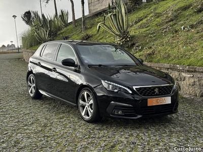 Usado Peugeot 308 GT-line 130 HP (95 kW) 2019 Preto Citadino