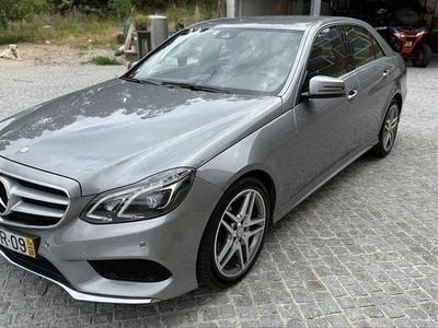 Usado 2014 Mercedes E300 Sedan | € 21.500 (Preço elevado)