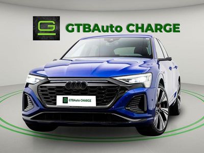 Azul Usado 2024 Audi Q8 e-tron S-Line SUV | € 69.000 (Preço elevado)