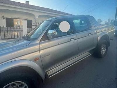 Usado Mitsubishi L200 99 HP (72 kW) 2000 Cinzento Pickup