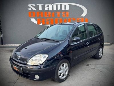 Azul Usado 2000 Renault Scénic Monovolume | € 3.750