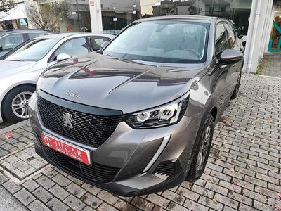 Usado Peugeot 2008 110 HP (80 kW) 2021 Cinzento SUV