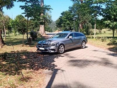 Cinzento Usado 2015 Mercedes CLS250 Carrinha | € 23.000