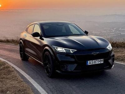 Usado 2021 Ford Mustang Mach-E GT SUV | € 42.350