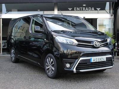 Usado Toyota Proace 120 HP (88 kW) 2022 Preto Monovolume