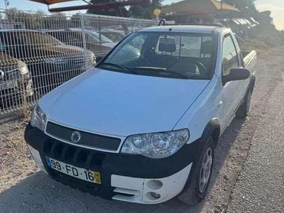 Branco Usado 2008 Fiat Strada Pickup | € 9.990