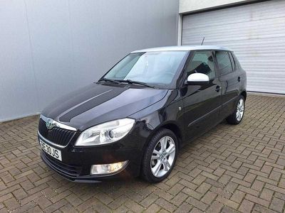 Usado Skoda Fabia 85 HP (62 kW) 2011 Preto