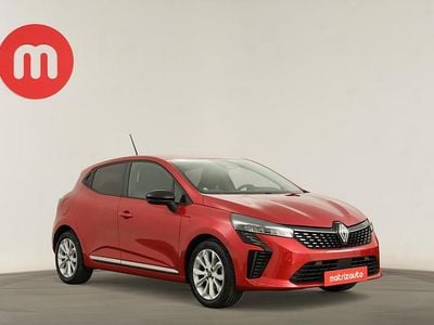 Vermelho Usado 2024 Renault Clio V Evolution | € 17.299 (Preço justo)