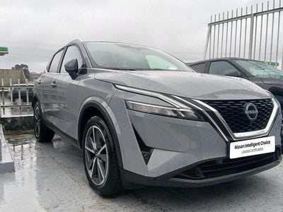 Cinzento Usado 2024 Nissan Qashqai Tekna+ SUV | € 31.490 (Preço justo)