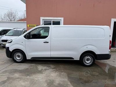 Usado Opel Vivaro 120 HP (88 kW) 2021 Branco Monovolume