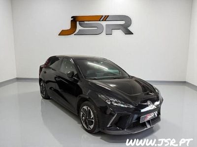 Usado MG MG4 EV Luxury 150 kW (204 HP) 2023 Preto Citadino