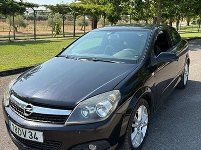 Opel Astra GTC