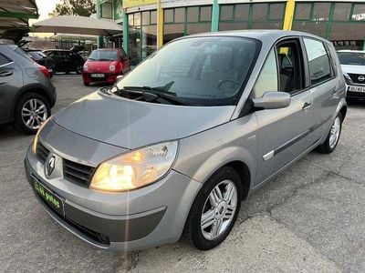 Usado Renault Scénic II Dynamique 85 HP (62 kW) 2005 Cinza Monovolume