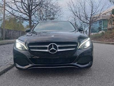 Usado Mercedes C200 Avantgarde 136 HP (100 kW) 2015 Sedan