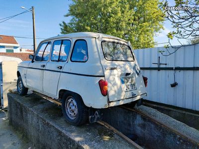 usado Renault R4 