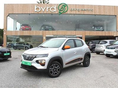 Usado Dacia Spring Comfort Plus 33 kW (45 HP) 2022 Cinzento Citadino