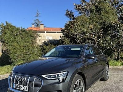 Usado 2019 Audi e-tron Ambiente SUV | € 28.990 (Caro)