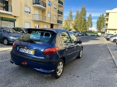 Peugeot 206