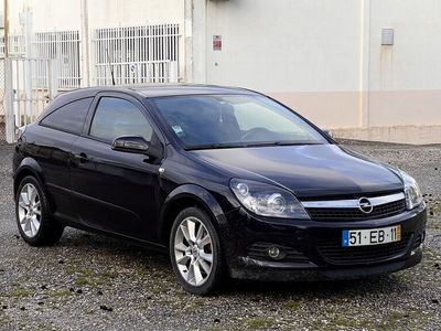Opel Astra GTC