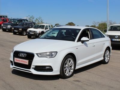 usado Audi A3 Limousine 1.6 TDI S-LINE