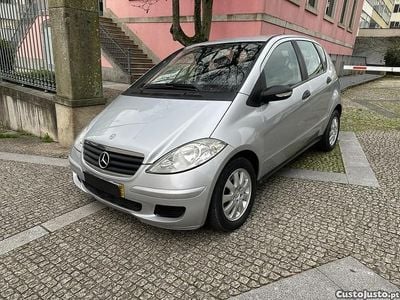 Usado Mercedes A160 81 HP (59 kW) 2006 Cinza Monovolume