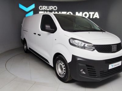 Usado Fiat Scudo 102 HP (75 kW) 2022 Branco Van