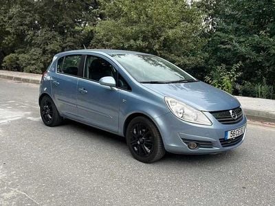 Azul Usado 2006 Opel Corsa Cosmo | € 5.900 (Caro)