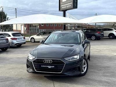 Cinza Usado 2019 Audi A4 Advanced Carrinha | € 26.900 (Preço elevado)